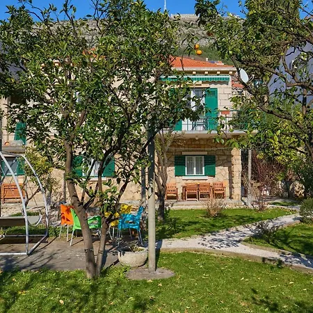 Ahava Garden Appartement